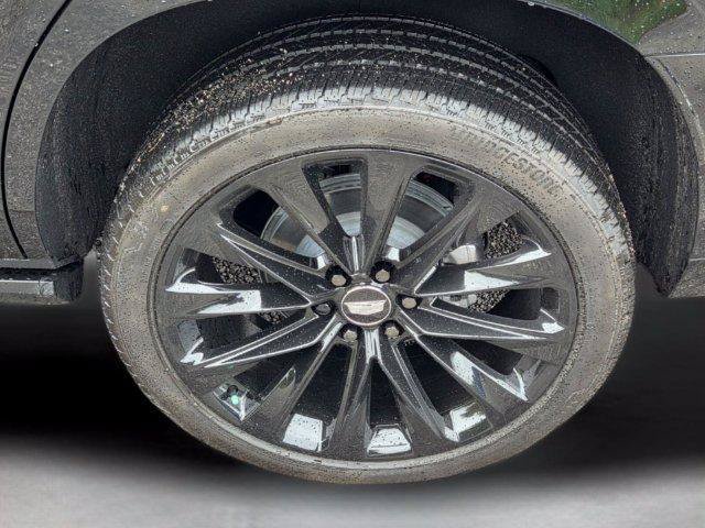 New 2026 Cadillac Escalade Platinum Sport w/ LPO, ONYX Package AWD/4WD image 12