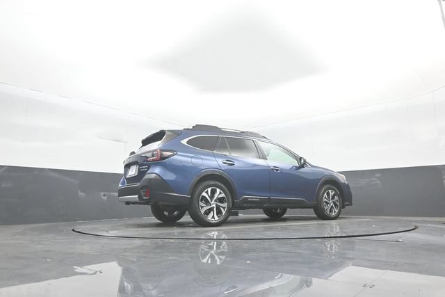 Used 2022 Subaru Outback Touring XT AWD/4WD image 39