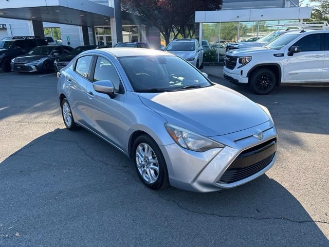 Used 2017 Toyota Yaris iA FWD image 4