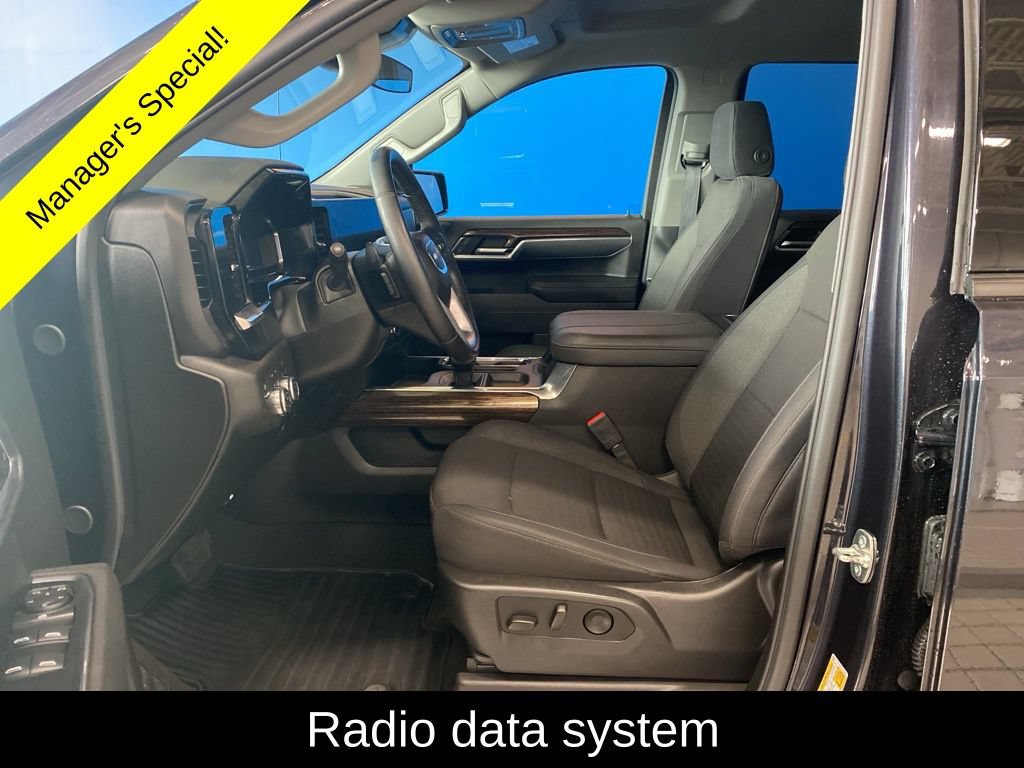Used 2025 GMC Sierra 1500 Elevation w/ X31 Off-Road Package AWD/4WD image 12