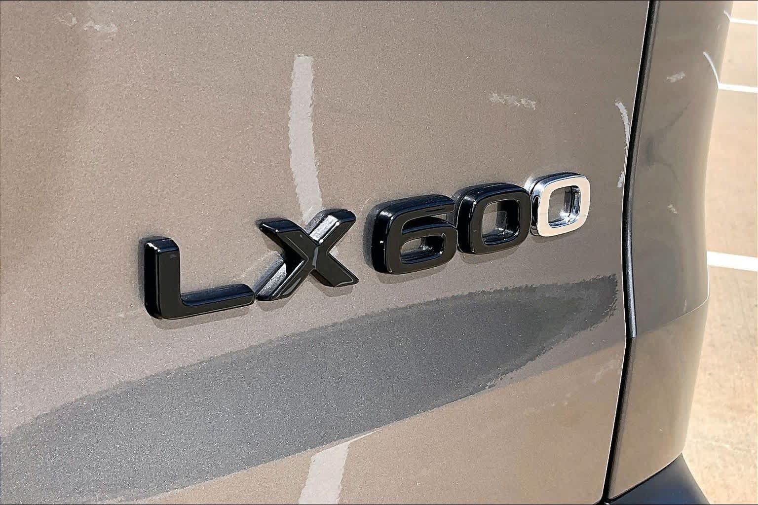 New 2026 Lexus LX 600 4WD w/ Luxury Package image 15