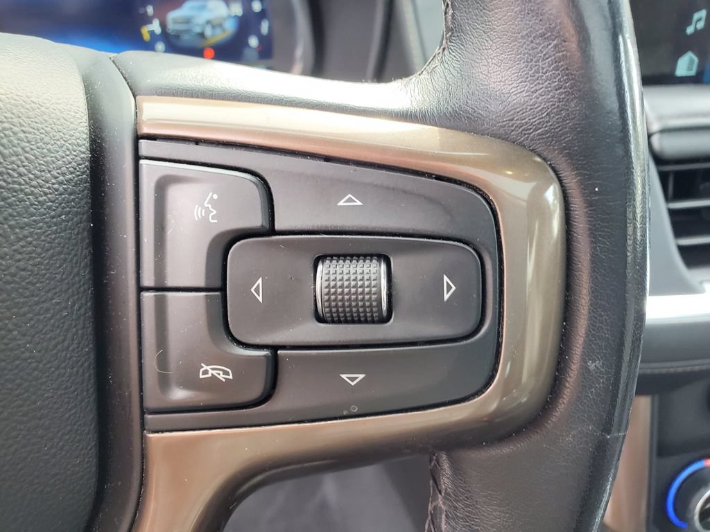 Certified 2022 Chevrolet Suburban High Country AWD/4WD image 11