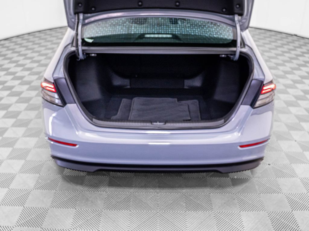 Used 2023 Honda Accord Sport image 30