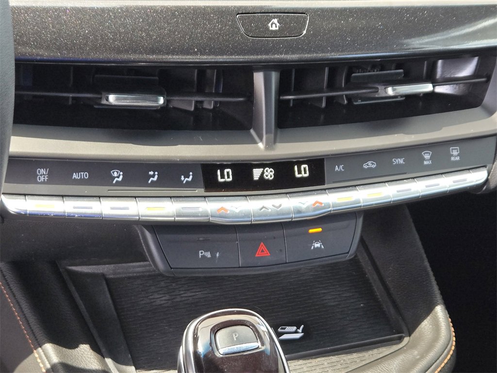 Used 2022 Cadillac CT4 V image 16