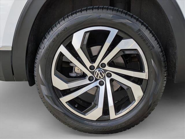 Used 2021 Volkswagen Atlas SEL Premium image 26