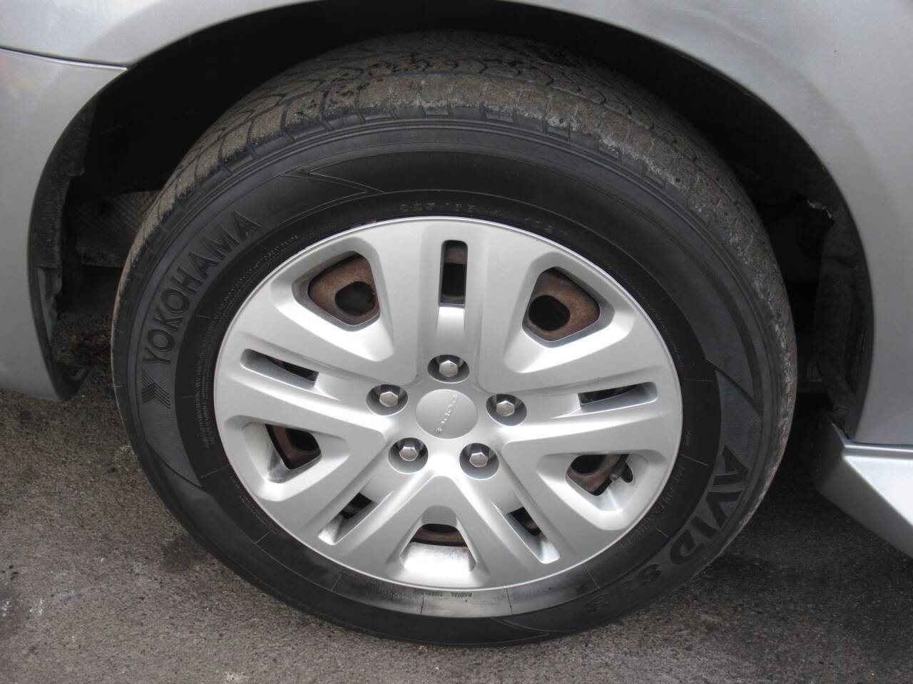 Used 2019 Dodge Grand Caravan SE w/ UConnect Hands-Free Group image 6