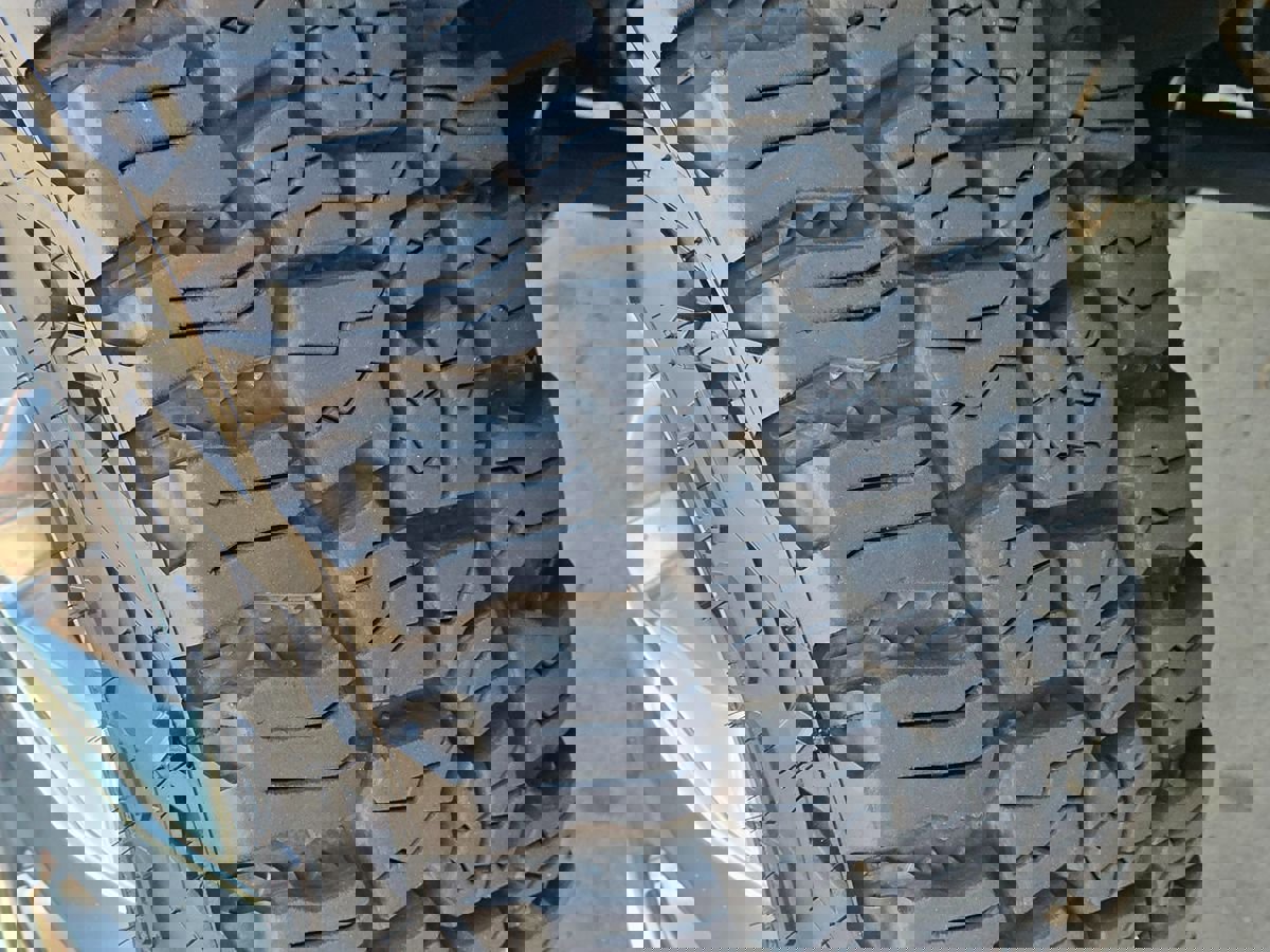 Used 2020 Chevrolet Silverado 2500 LTZ w/ LTZ Premium Package image 20