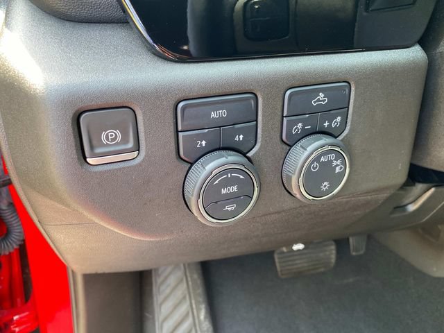 Used 2023 Chevrolet Silverado 1500 LT AWD/4WD image 16