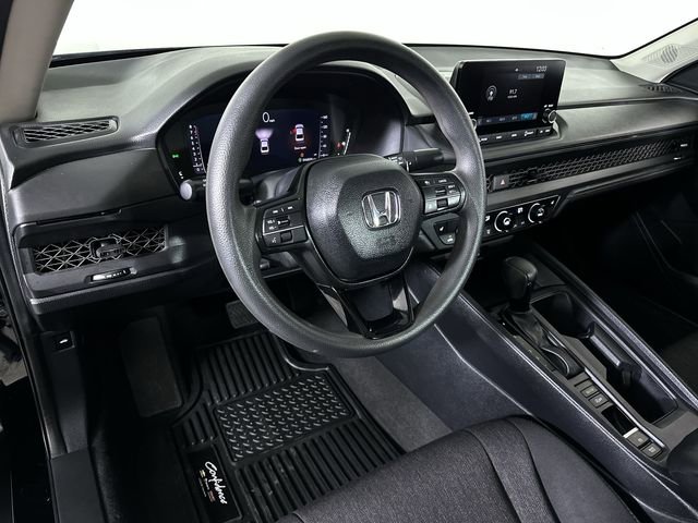 Used 2024 Honda Accord EX image 10