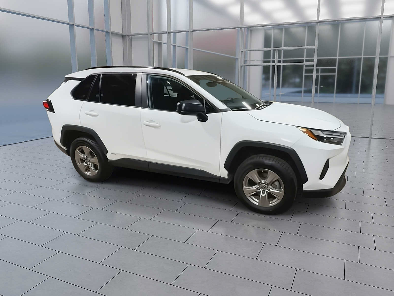 Used 2023 Toyota RAV4 LE AWD/4WD image 2