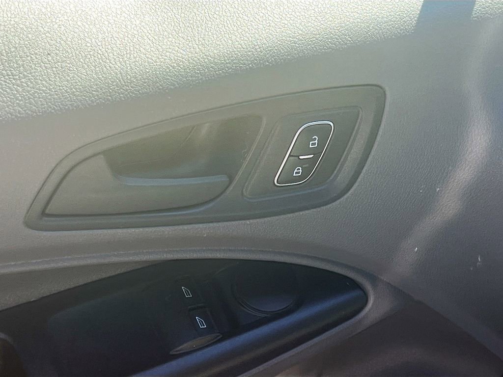 Used 2023 Ford Transit Connect XL FWD image 17