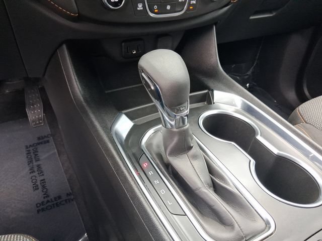 Used 2021 Chevrolet Traverse LS FWD image 20
