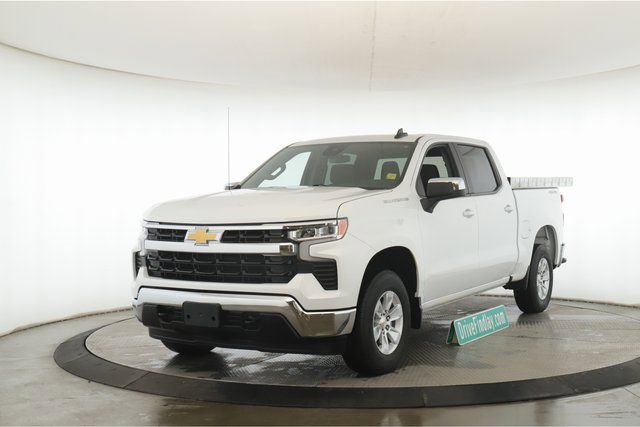 Used 2025 Chevrolet Silverado 1500 LT w/ Work Truck Package image 10
