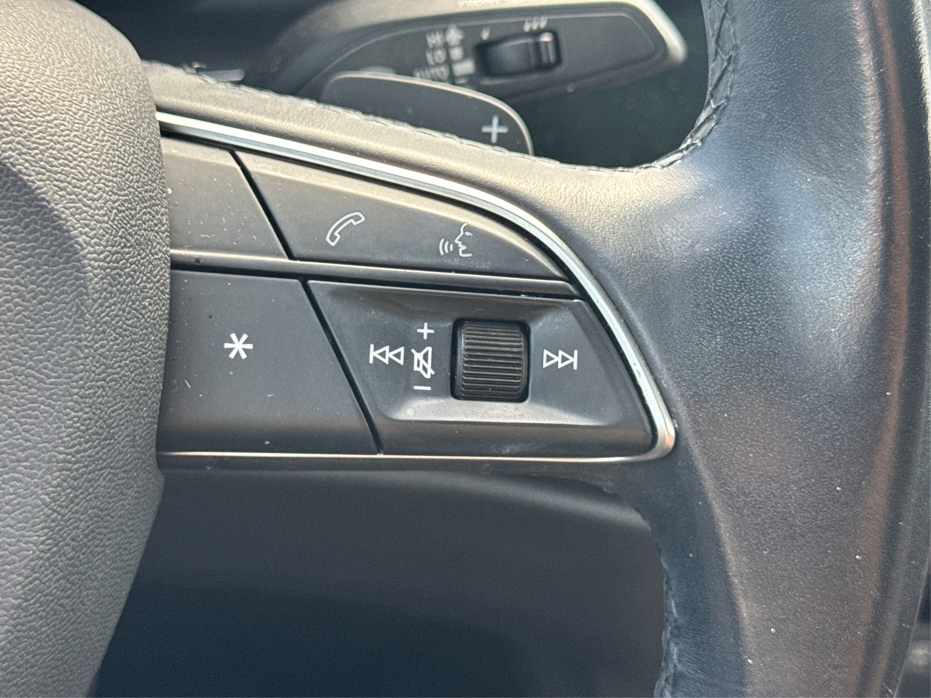 Used 2021 Audi Q3 2.0T Premium Plus w/ Premium Plus Package image 31