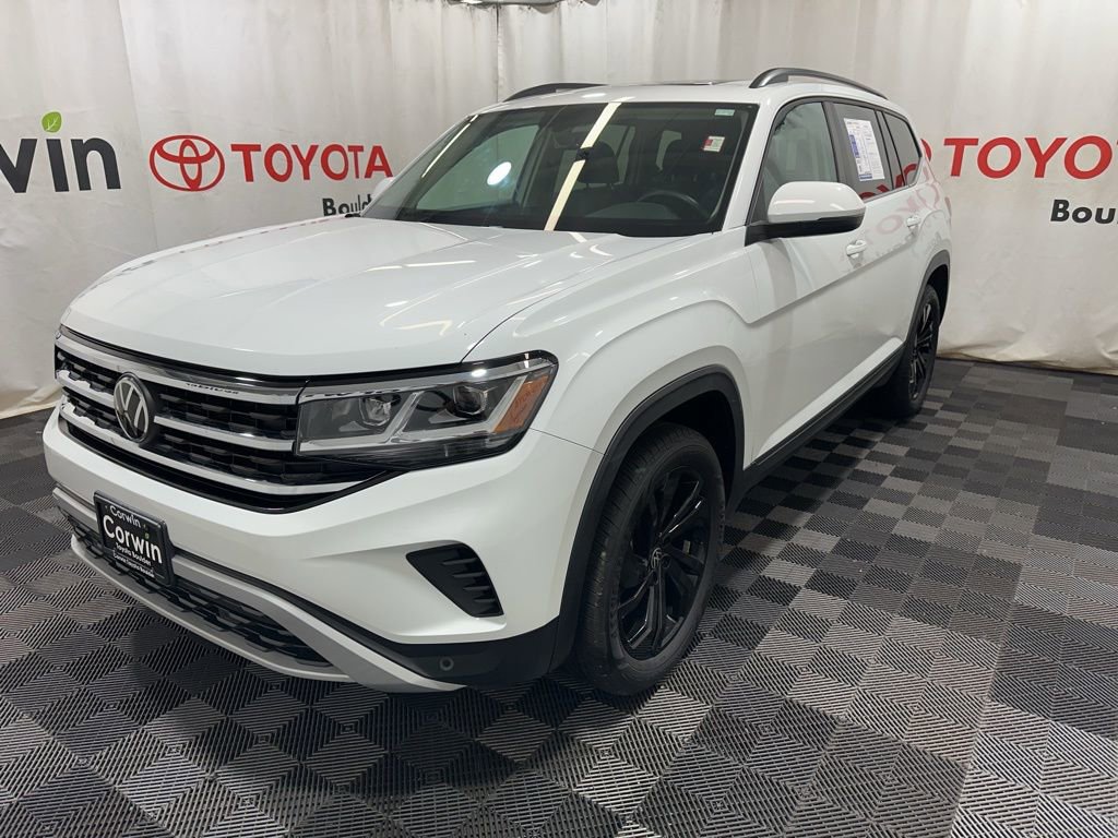 Used 2023 Volkswagen Atlas SE image 3