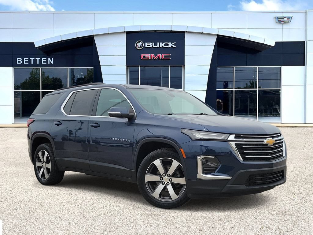 Used 2022 Chevrolet Traverse LT w/ LT Premium Package AWD/4WD 360° Tour