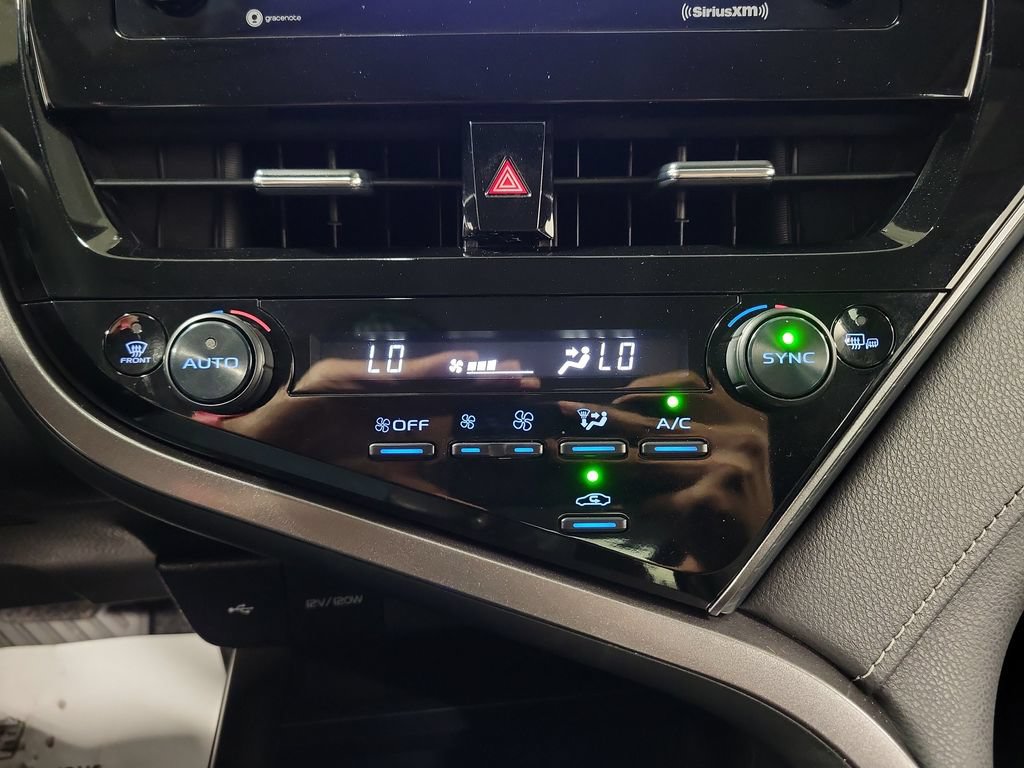 Used 2024 Toyota Camry SE FWD image 19