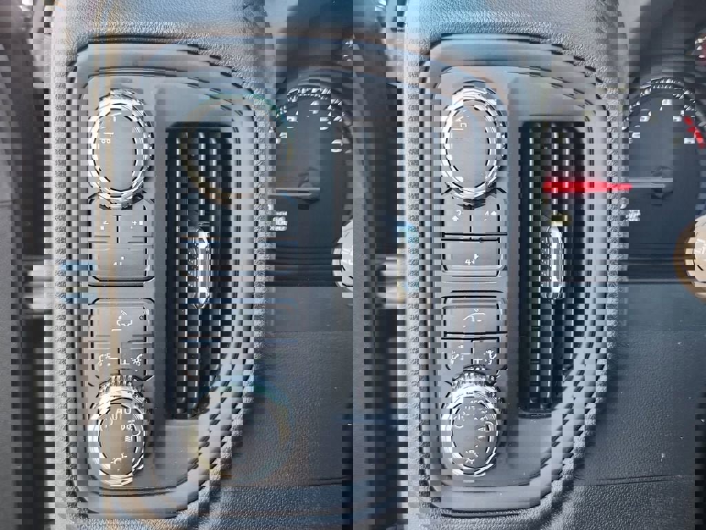 Used 2024 GMC Sierra 2500 Pro image 20