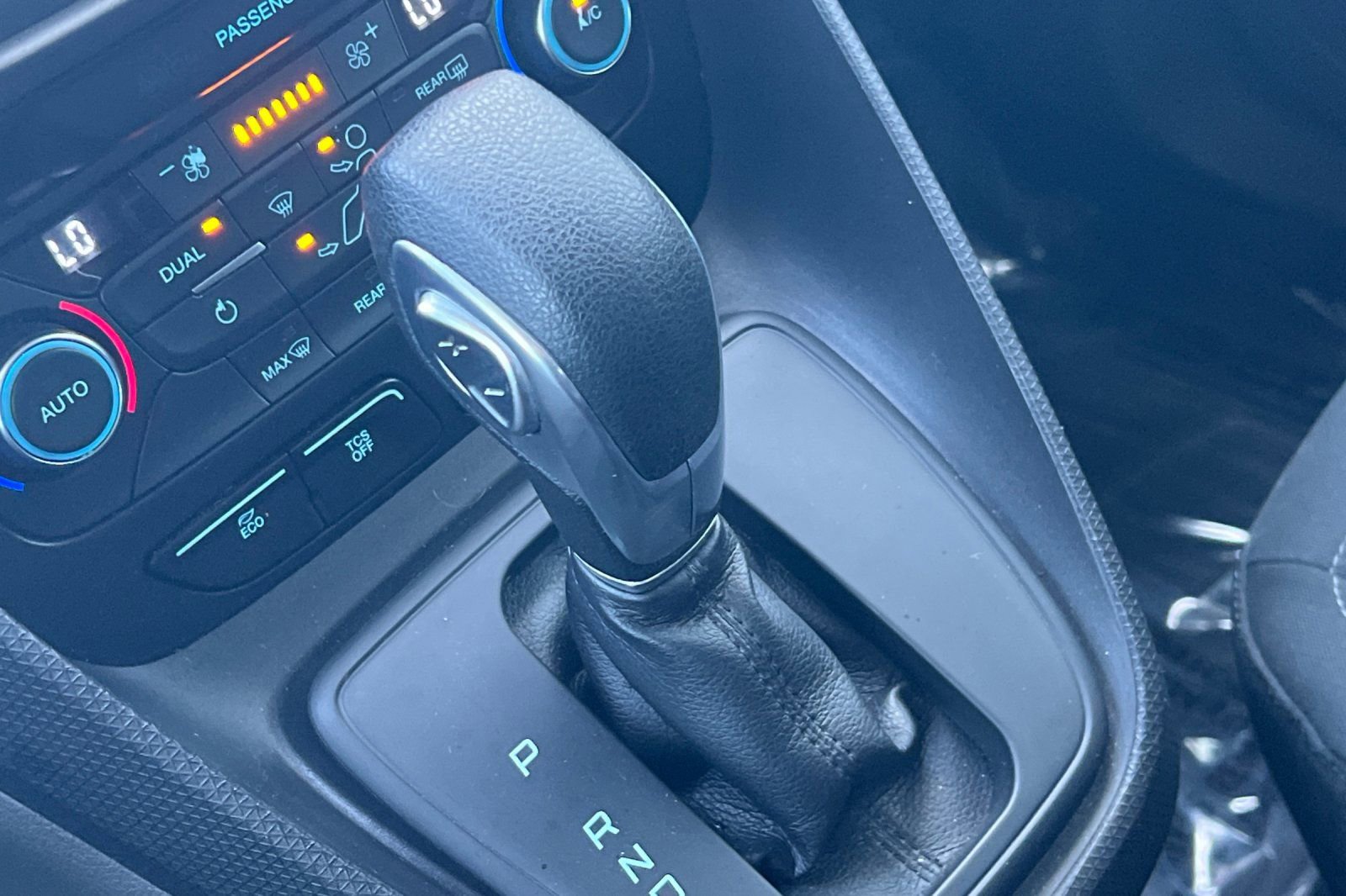 Used 2020 Ford Transit Connect XLT FWD image 23