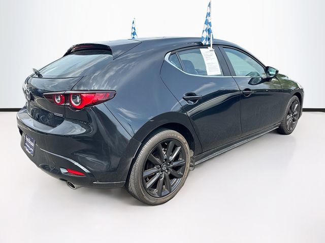 Used 2024 MAZDA MAZDA3 s FWD image 9