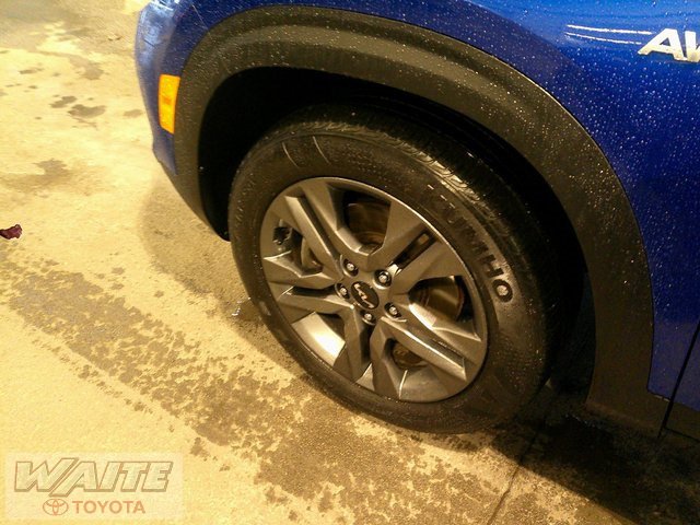 Used 2023 Kia Seltos LX image 8