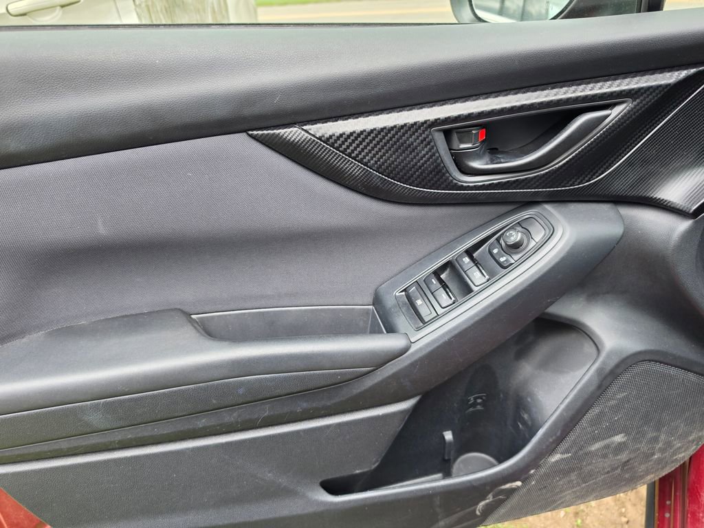 Used 2018 Subaru Crosstrek 2.0i Premium image 5