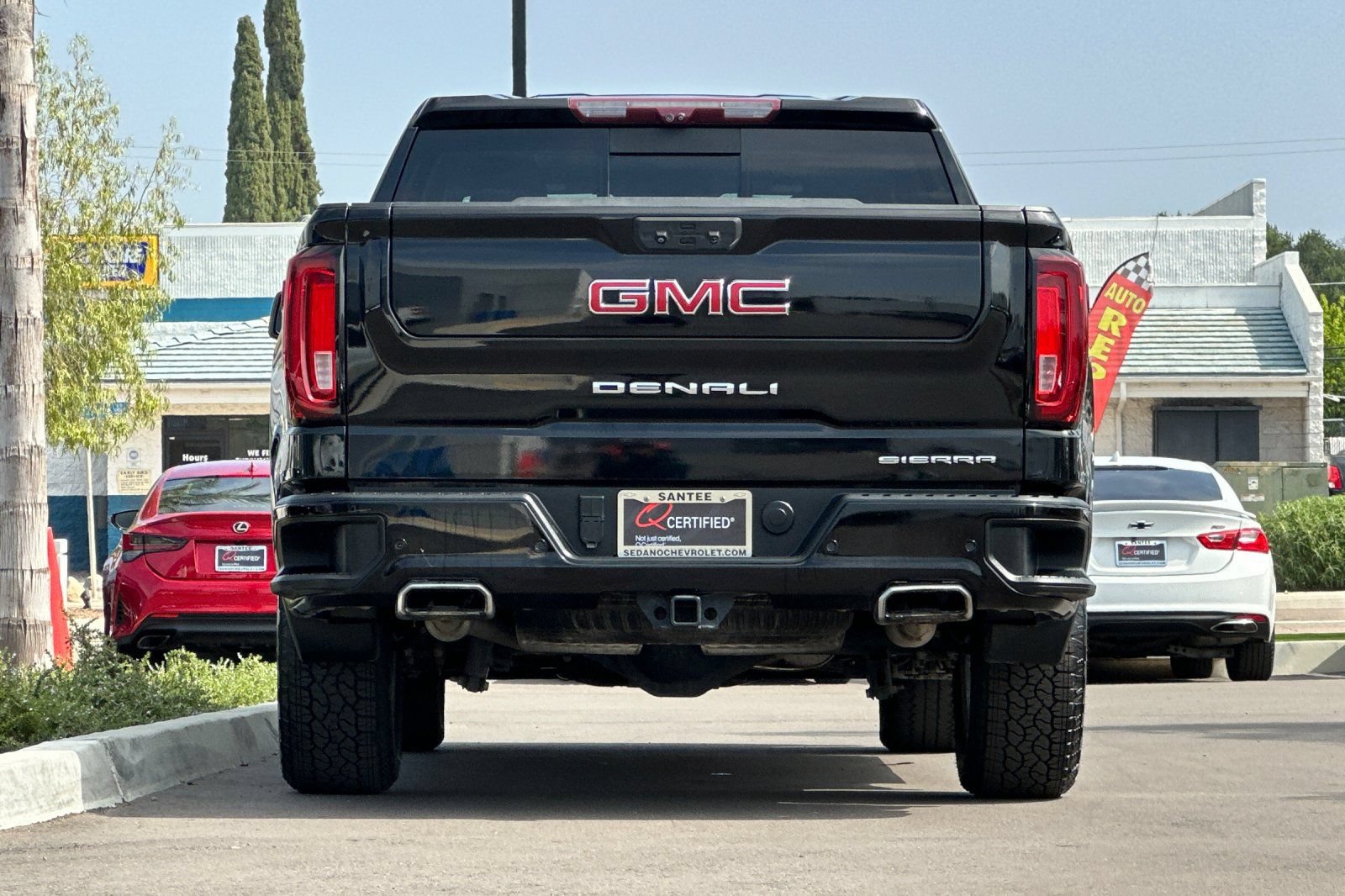 Used 2022 GMC Sierra 1500 Denali w/ Technology Package AWD/4WD image 5