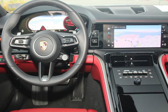 New 2025 Porsche Panamera 4 image 6