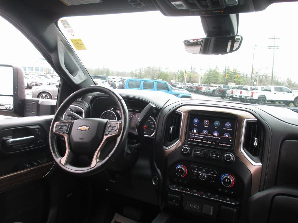 Used 2020 Chevrolet Silverado 2500 High Country w/ Technology Package image 27
