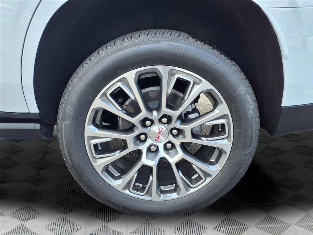 Certified 2026 GMC Yukon Denali w/ Sun & Power Step Package AWD/4WD image 9