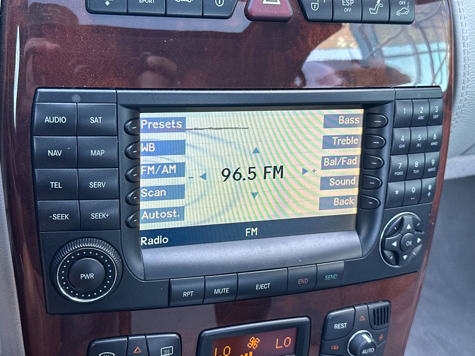 Used 2004 Mercedes-Benz CL 55 AMG image 17