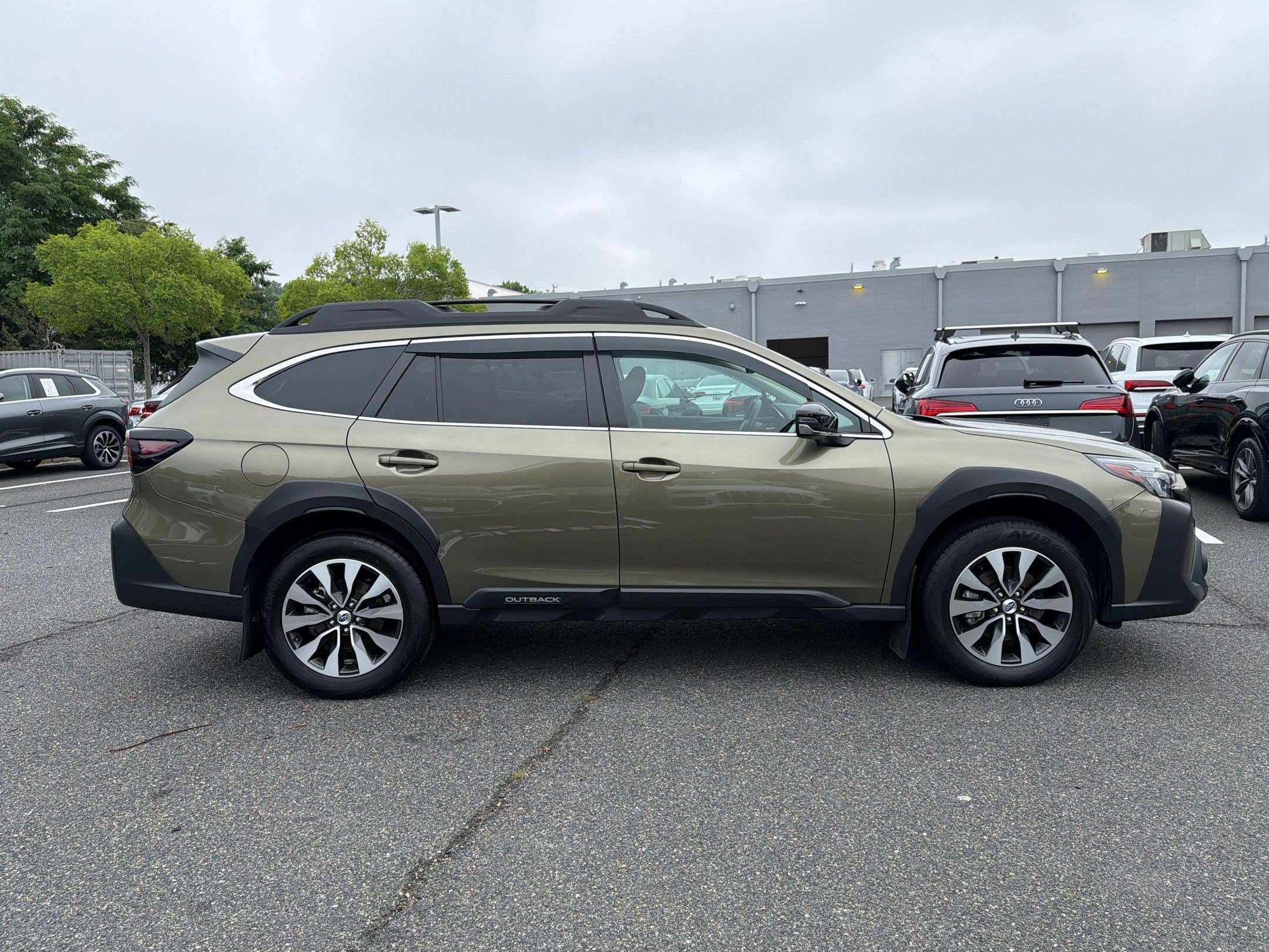 Used 2024 Subaru Outback Limited XT AWD/4WD image 8