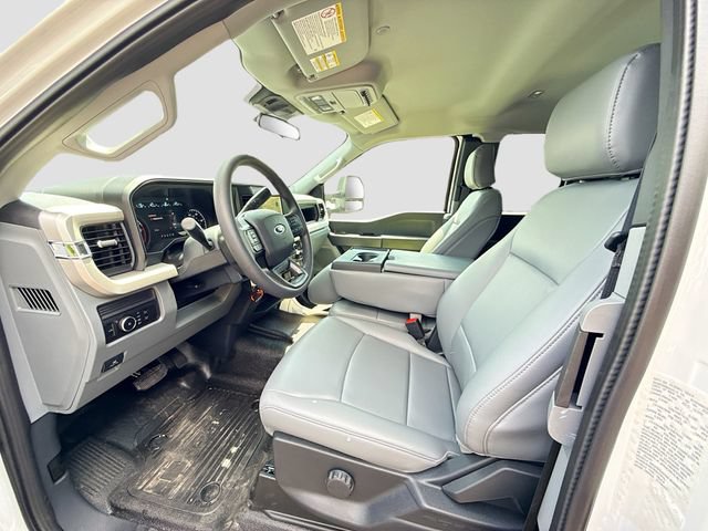 New 2026 Ford F450 XL w/ XL Chrome Package AWD/4WD image 15