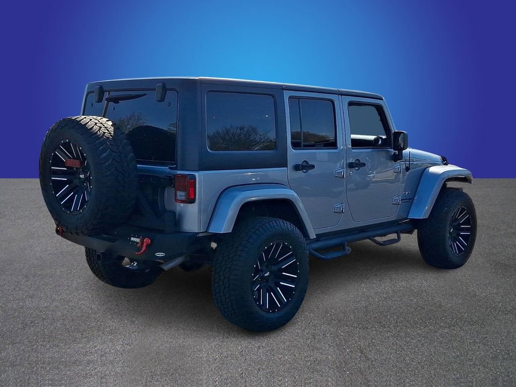 Used 2018 Jeep Wrangler Unlimited Sahara w/ Connectivity Group image 4