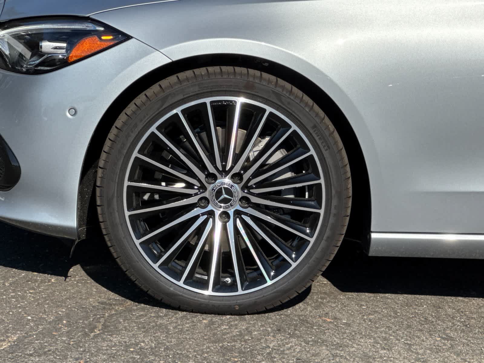 New 2026 Mercedes-Benz C 300 4MATIC Sedan image 24