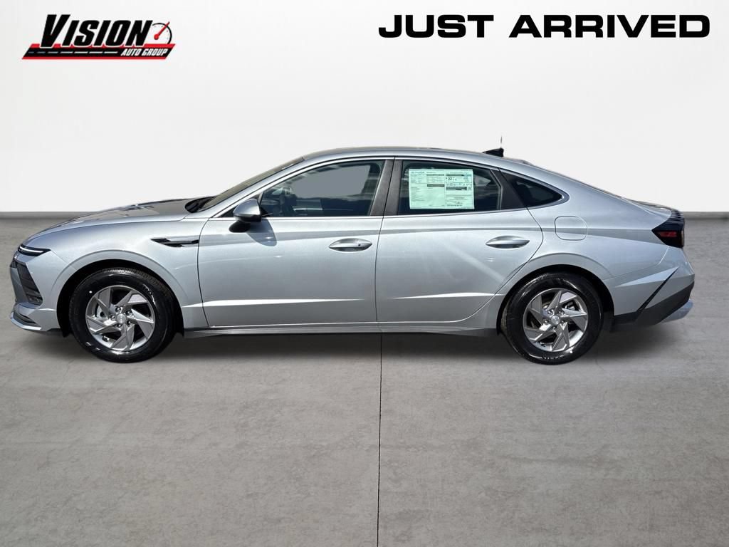 New 2026 Hyundai Sonata SE FWD image 8