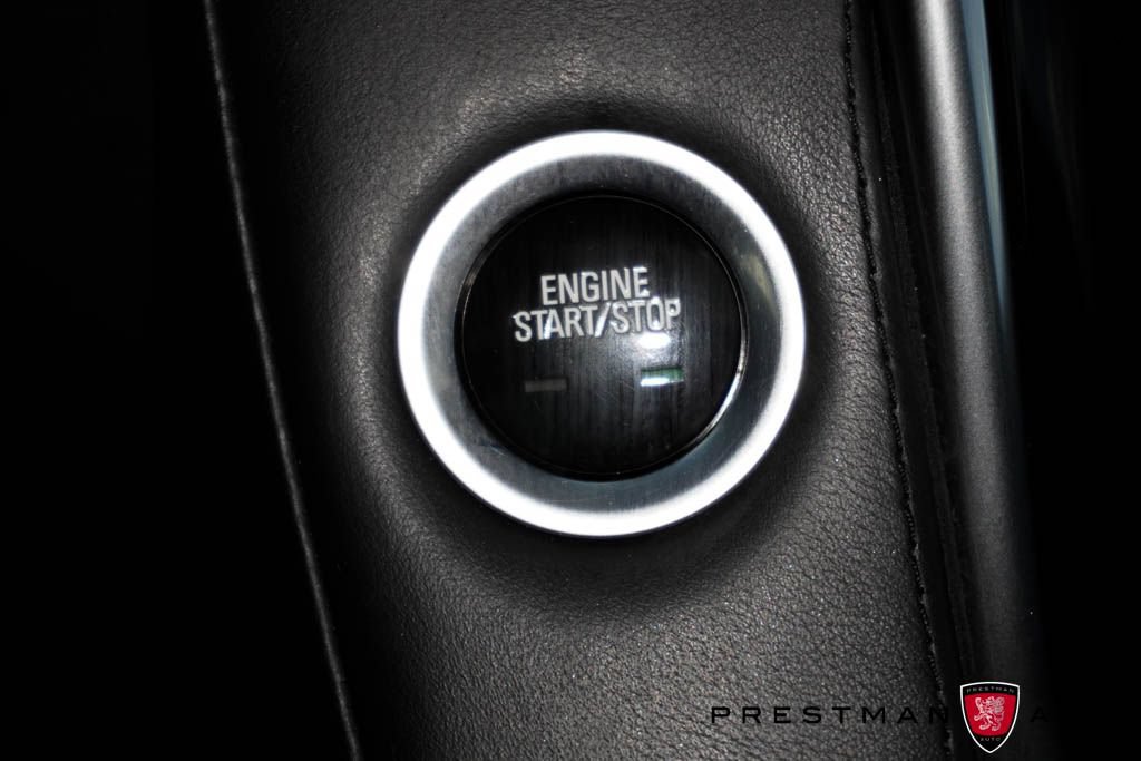 Used 2019 Cadillac Escalade Platinum AWD/4WD image 34