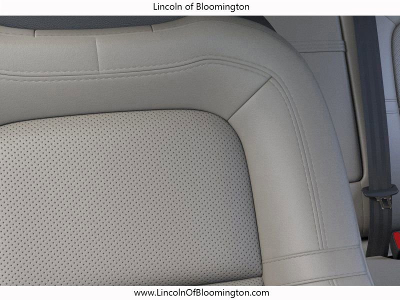 New 2026 Lincoln Corsair Premiere image 18