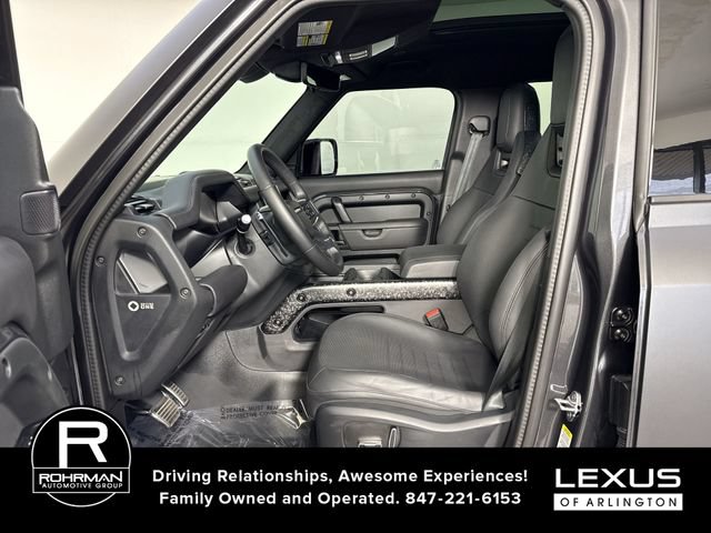 Used 2025 Land Rover Defender 110 AWD/4WD image 4