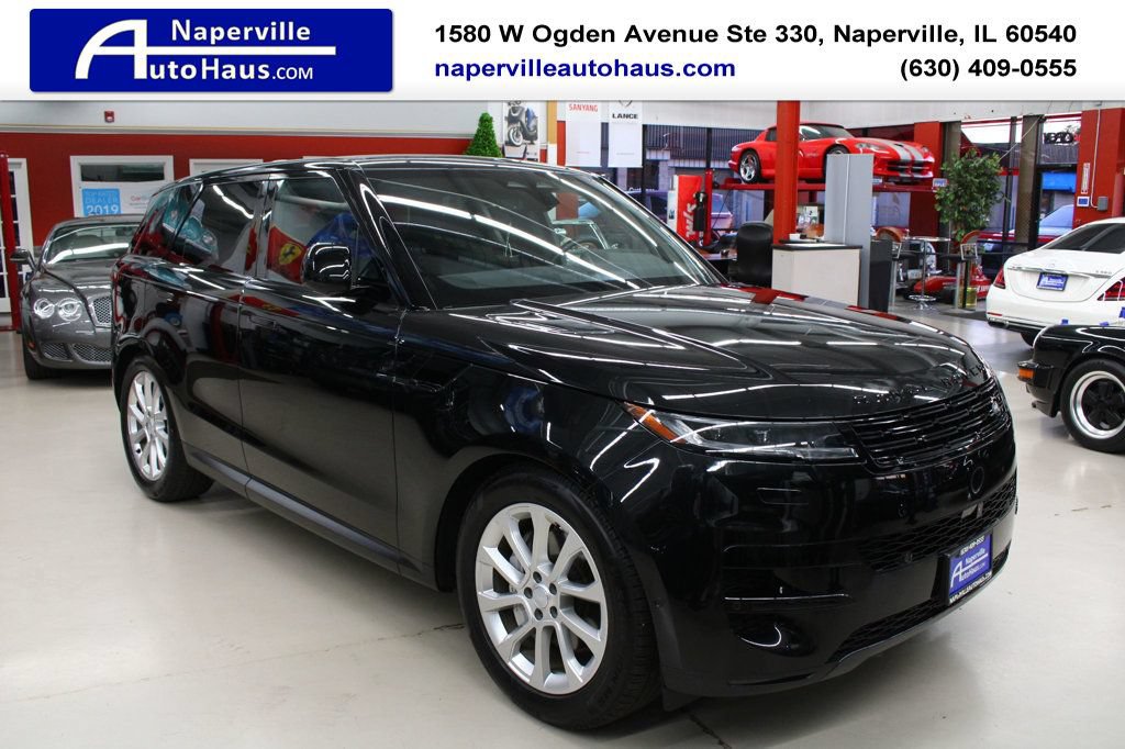 Used 2025 Land Rover Range Rover Sport SE AWD/4WD image 1