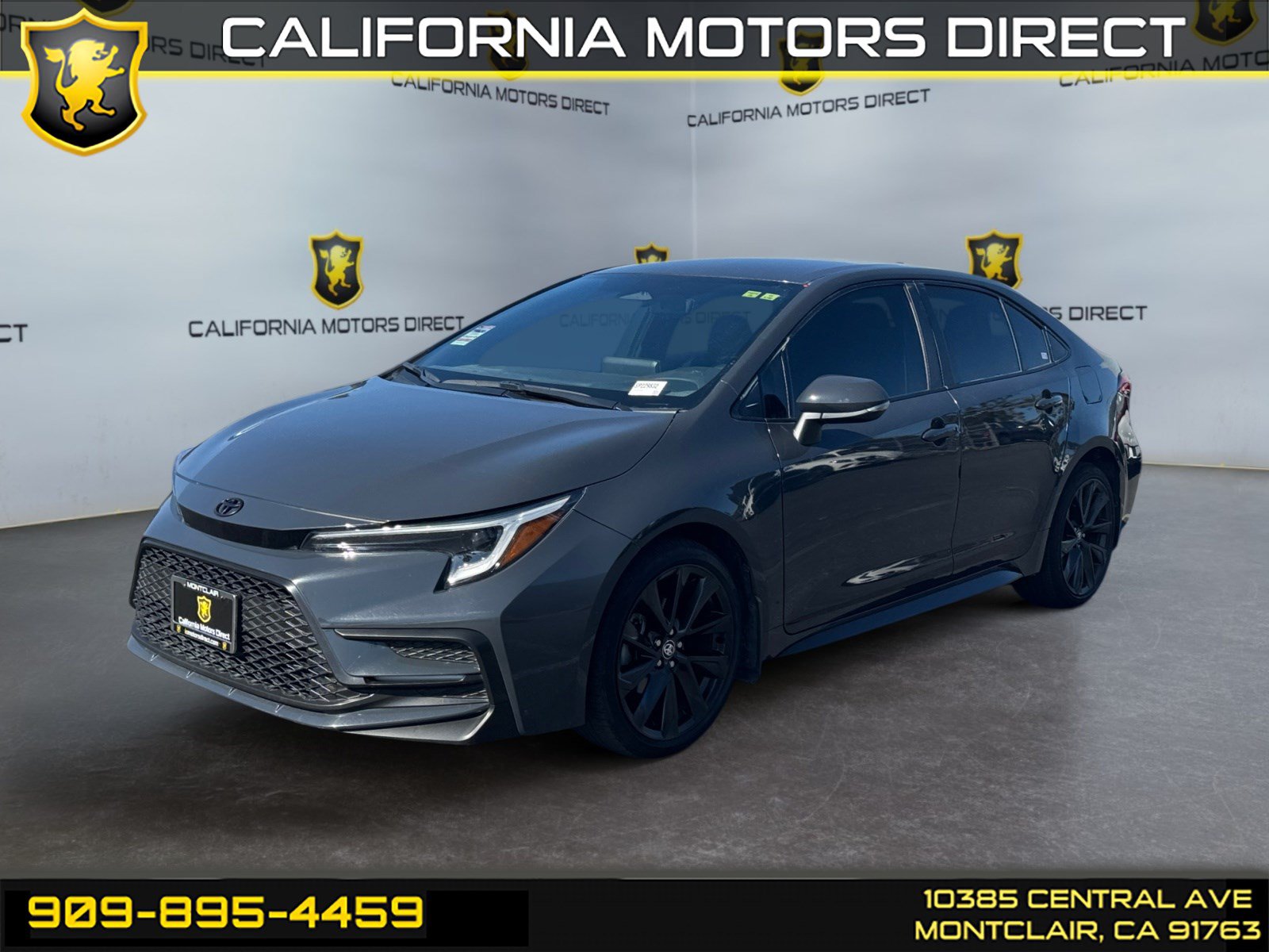 Used 2025 Toyota Corolla SE FWD image 1