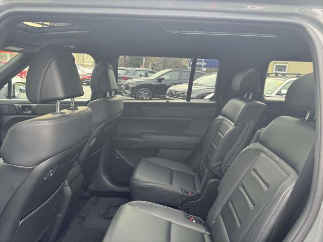 Used 2024 Hyundai Santa Fe Calligraphy image 13