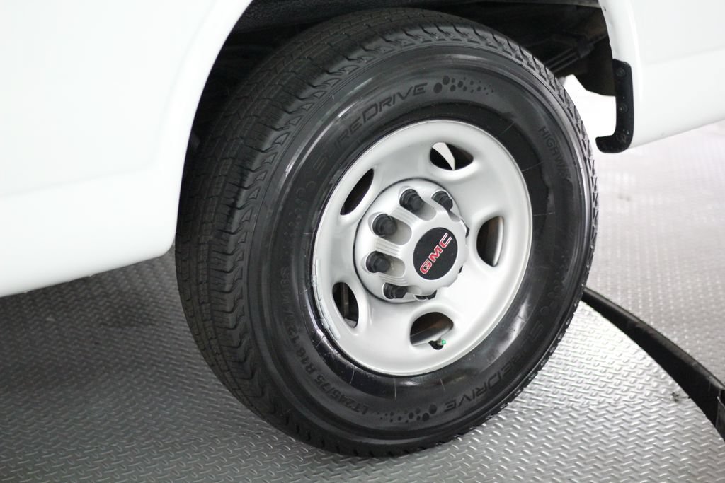 Used 2021 GMC Savana 2500 w/ Driver Convenience Package RWD image 37