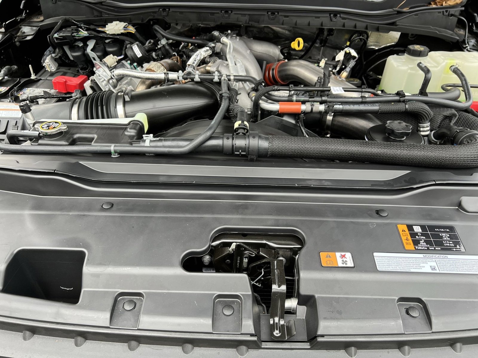 New 2026 Ford F350 Lariat w/ Tremor Off-Road Package image 27