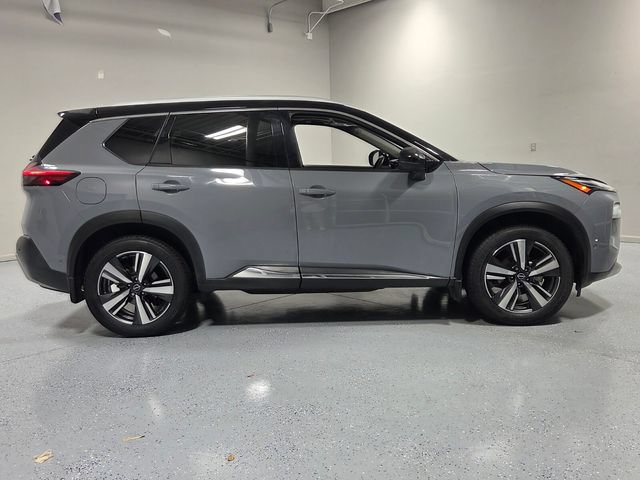Used 2023 Nissan Rogue Platinum FWD image 15