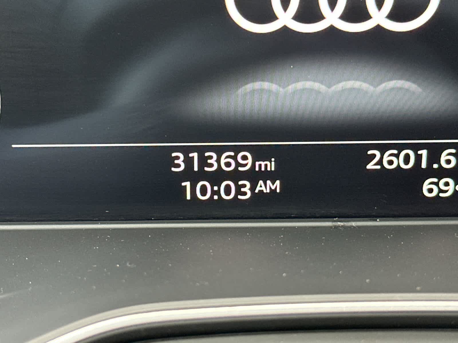 Used 2023 Audi Q5 e Premium w/ Convenience Package AWD/4WD image 25