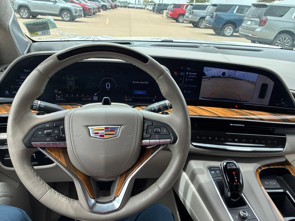 Used 2024 Cadillac Escalade Premium Luxury Platinum RWD image 17