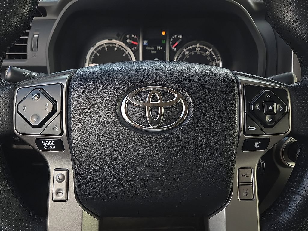 Used 2023 Toyota 4Runner Limited AWD/4WD image 19