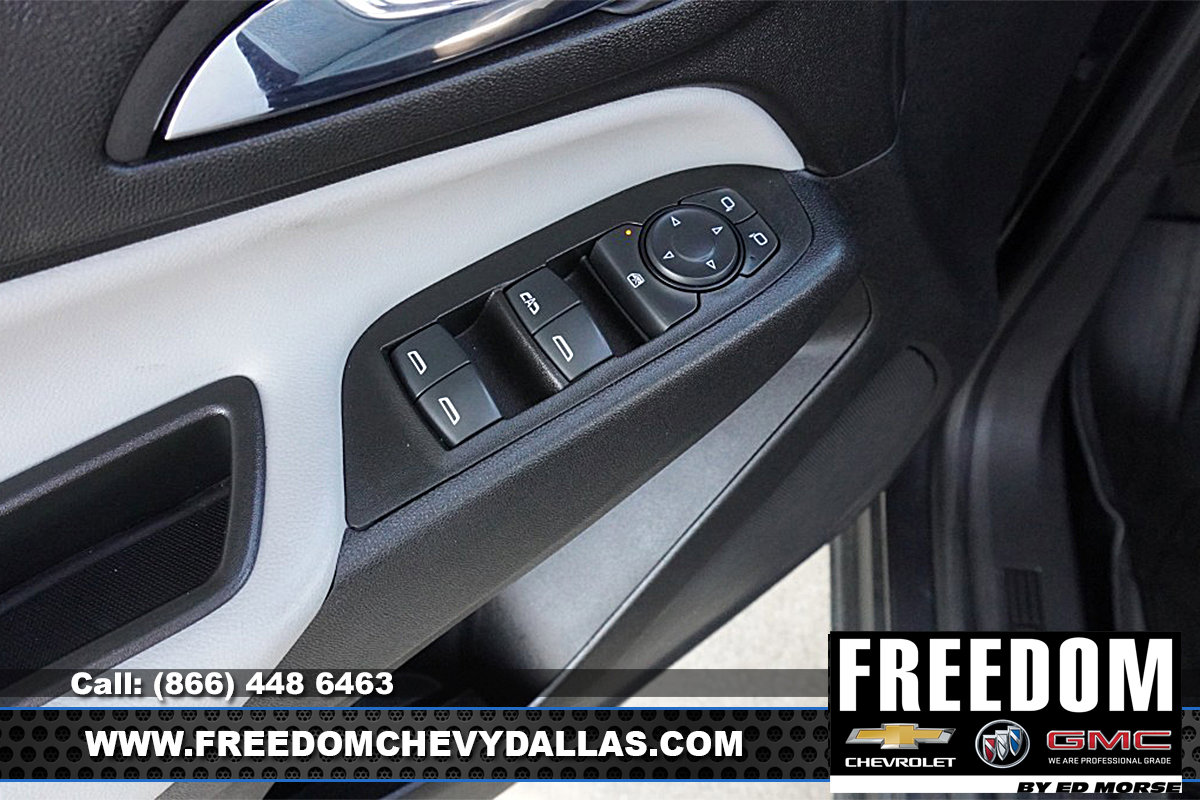 Used 2022 Chevrolet Equinox LS w/ LPO, Floor Liner Package FWD image 34