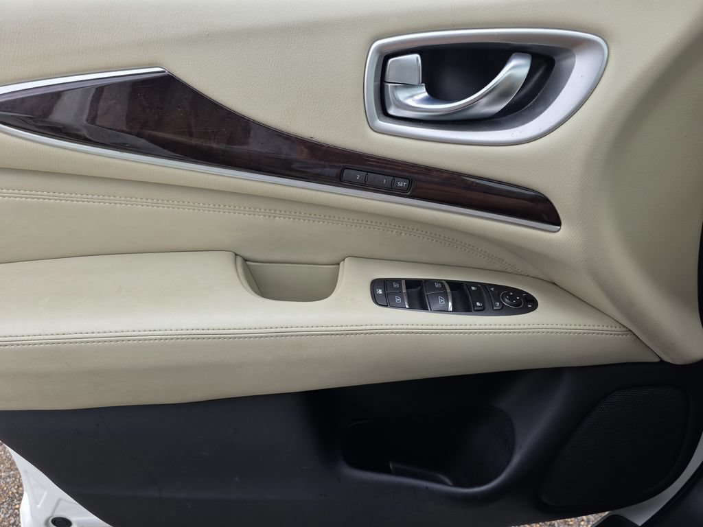 Used 2020 INFINITI QX60 Luxe w/ Sensory Package AWD/4WD image 31